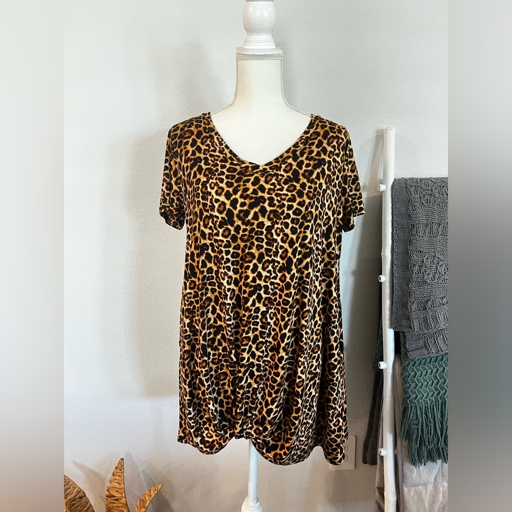Cream n Sugar Cheetah Print Top with Knot